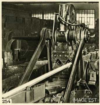 Cisaille à vapeur (Mont-Saint-Martin)